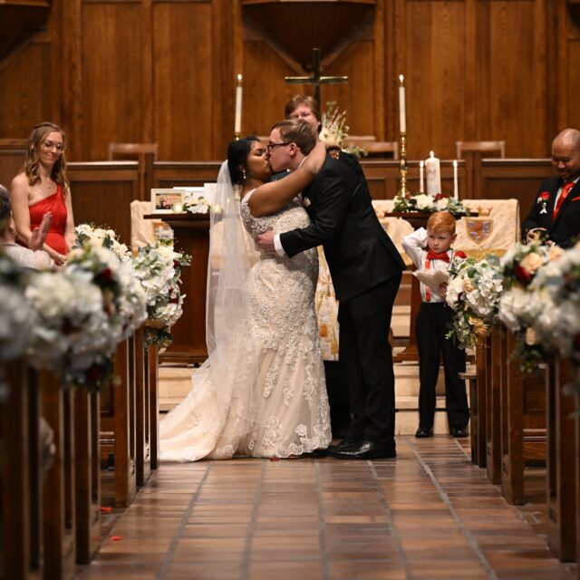 #Love #weddingshoot #weddingphotography #lincolnnebraska #lincolnnebraskaphotographer www.theavdude.com #avdude